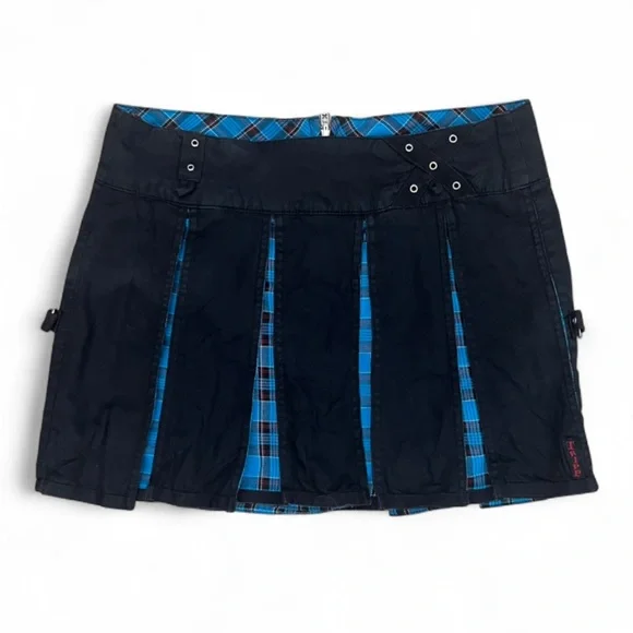 Tripp NYC BONDAGE Reversible Plaid Pleated Mini Skirt - Picture 2 of 9